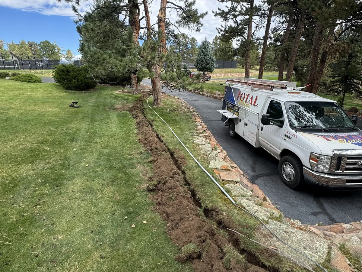 Underground lines and break locating: a Total Electric job